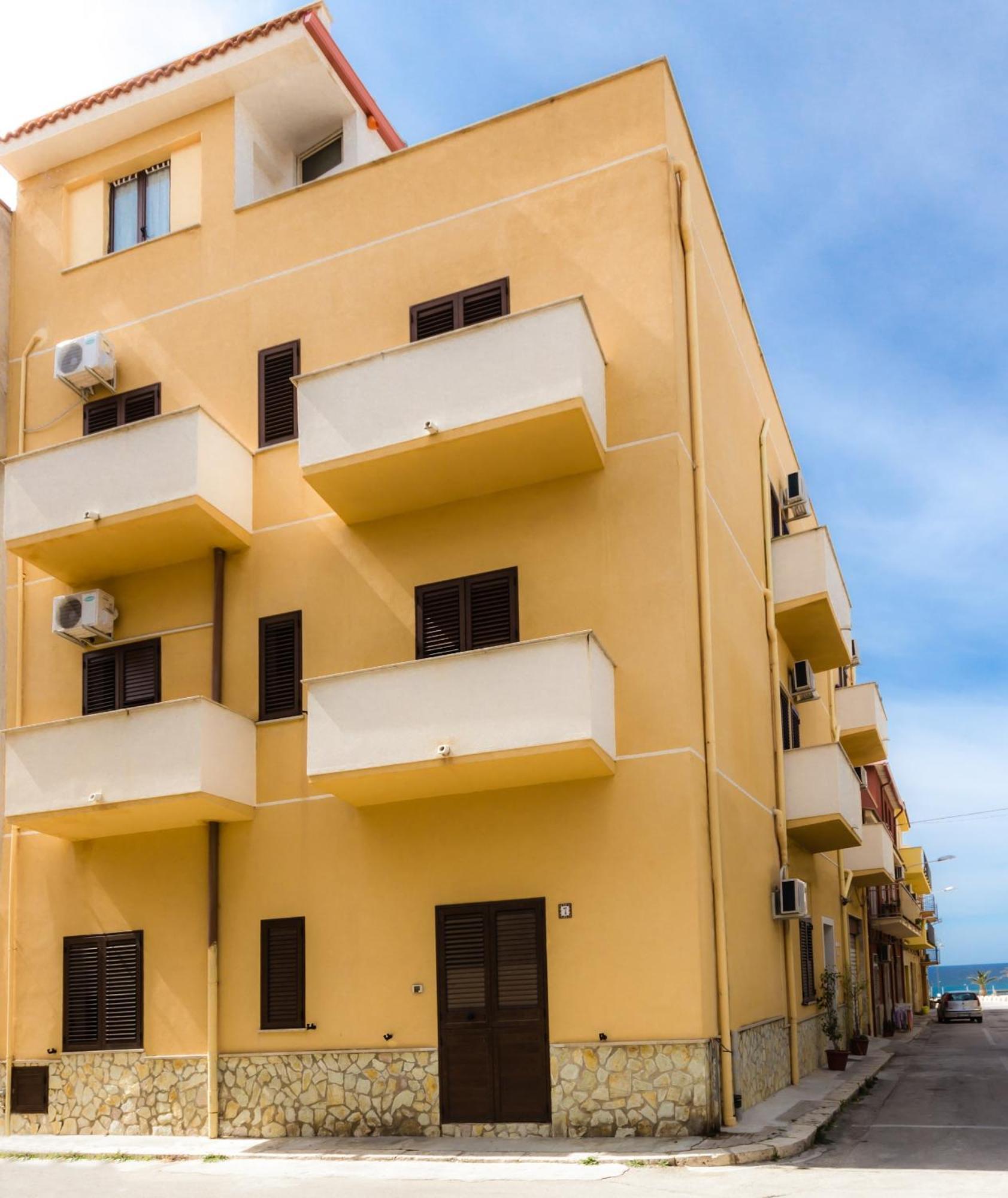 Casa Vacanze Biondo Trappeto  Ngoại thất bức ảnh